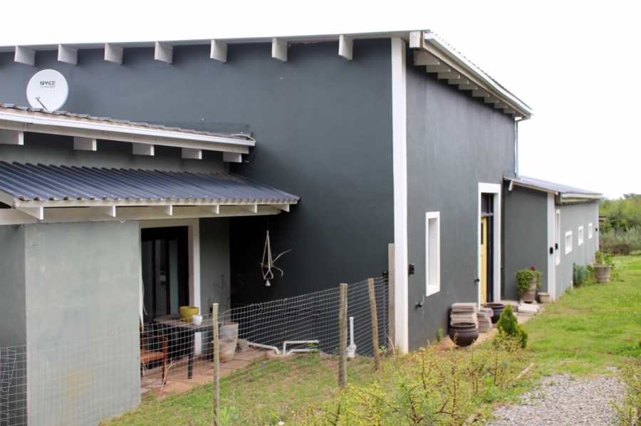 4 Bedroom Property for Sale in Bathurst Eastern Cape